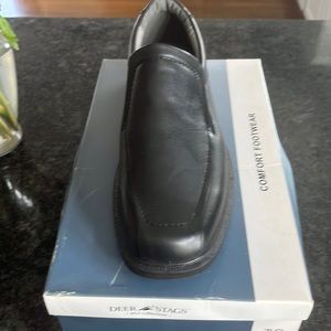 Brand new in box - Deer Stags - Men’s shoes - Black - Size 14w